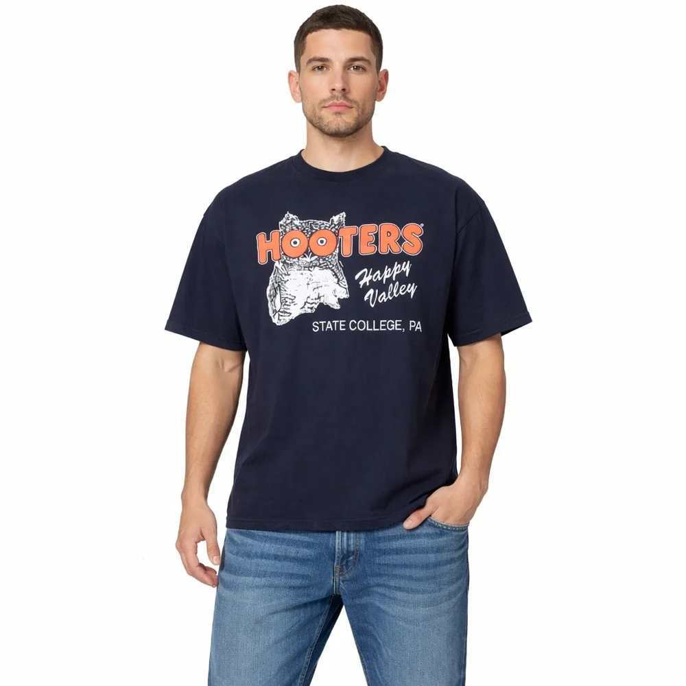 Vintage Hooters Happy Valley State College PA T-Shirt 2XL Oversized 🔥 - Picture 6 of 6